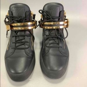 Giuseppe Zanoti Size 10/42